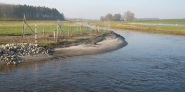 Wiederherstellung naturnaher Gewässerstrukturen in der Unteren Barthe